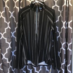 Black and white under armour half zip top